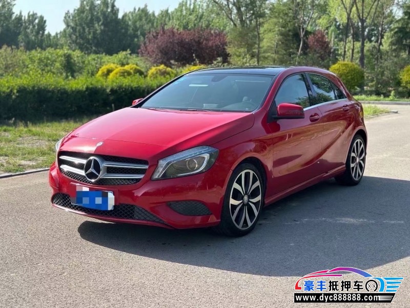 15年奔驰A轿车抵押车出售
