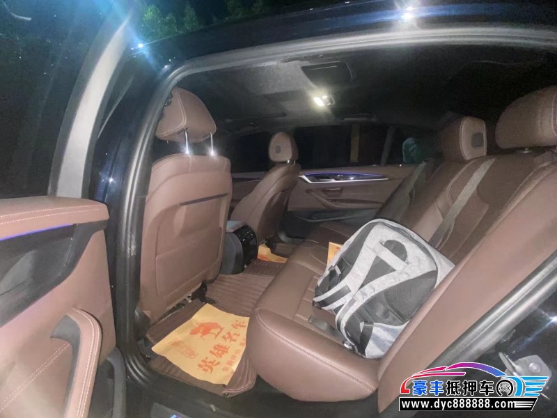 20年宝马5系轿车抵押车出售