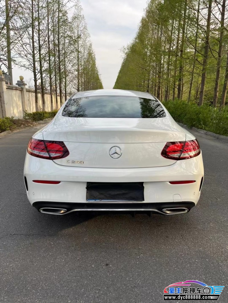 21年奔驰C级轿车抵押车出售