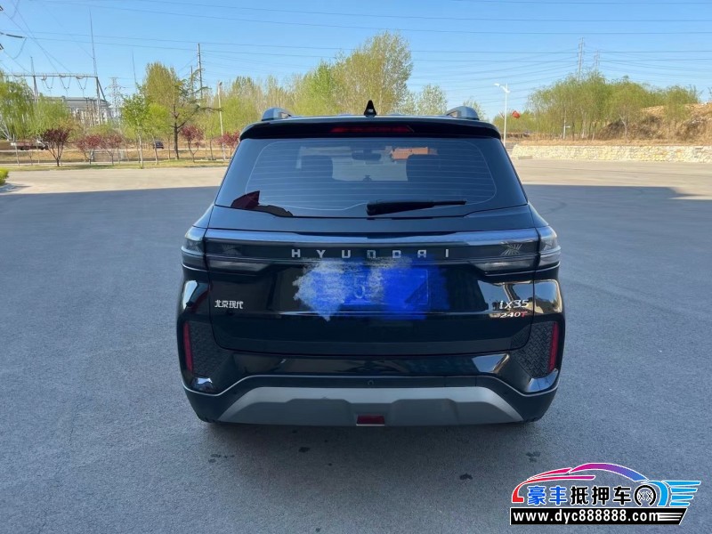 21年现代ix35轿车抵押车出售