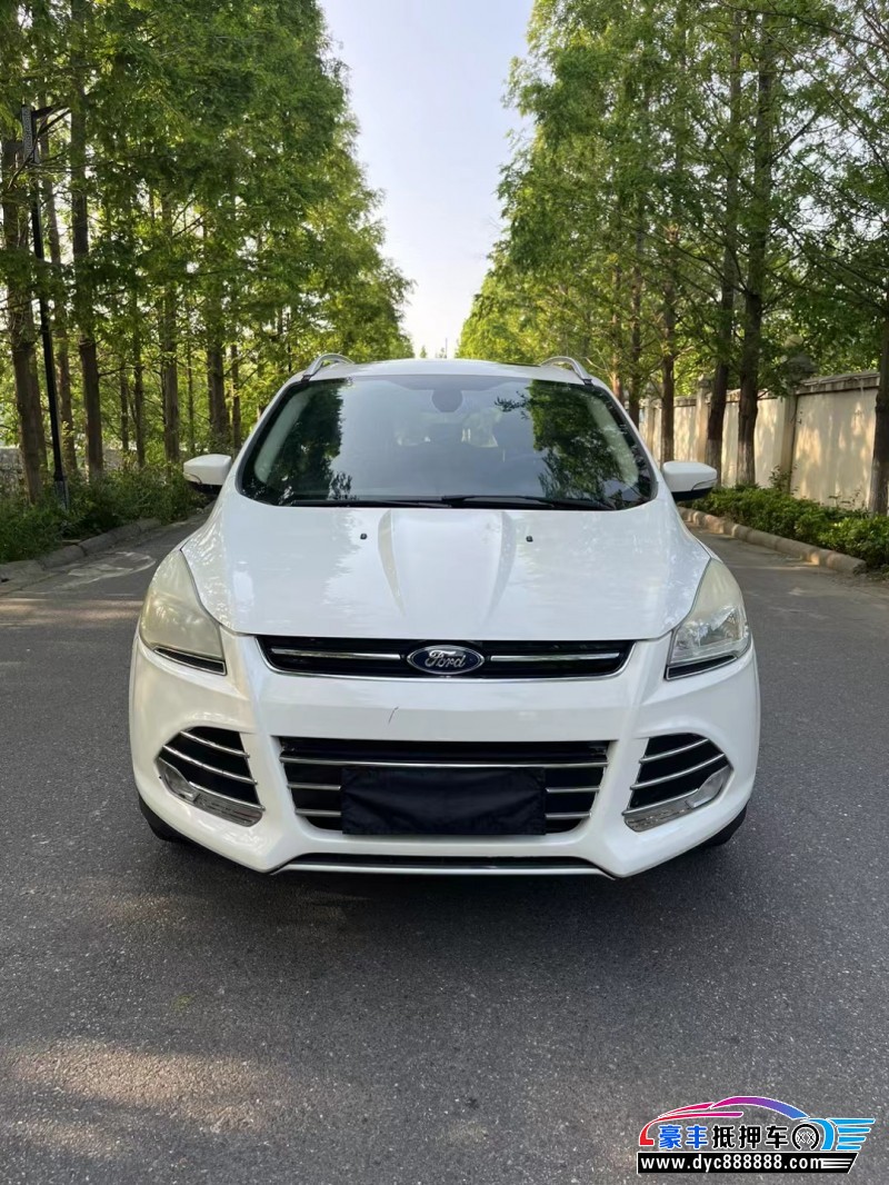 15年福特翼虎轿车抵押车出售