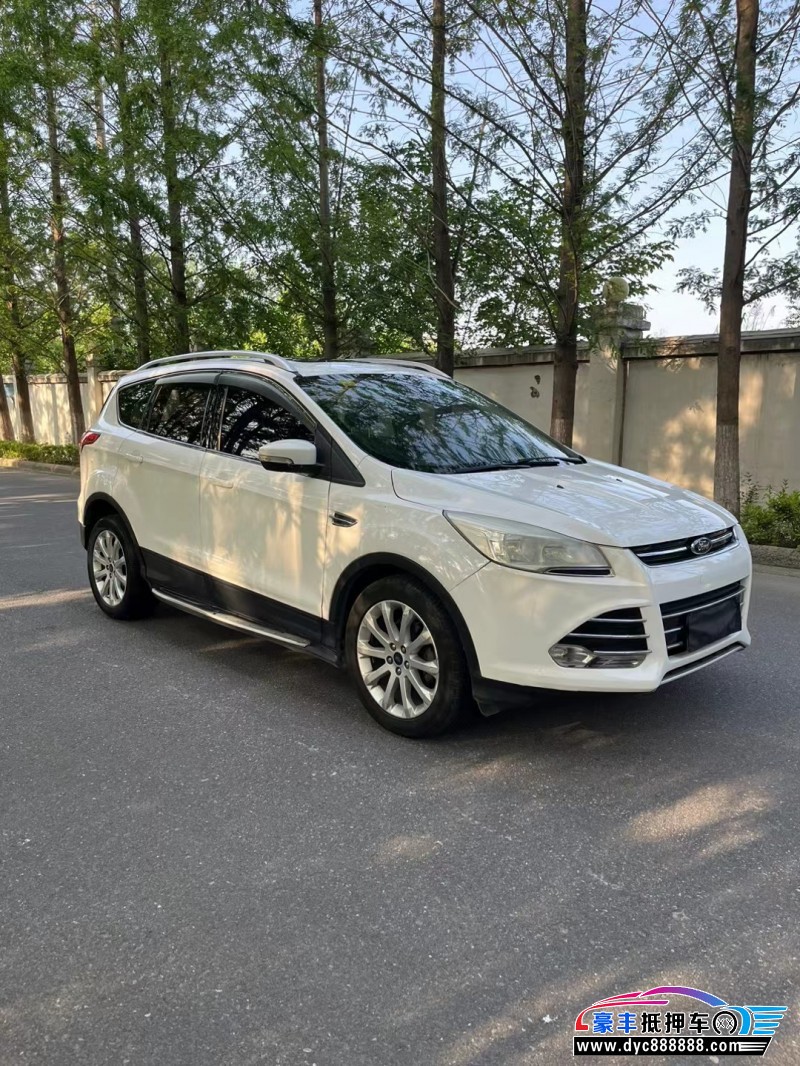 15年福特翼虎轿车抵押车出售