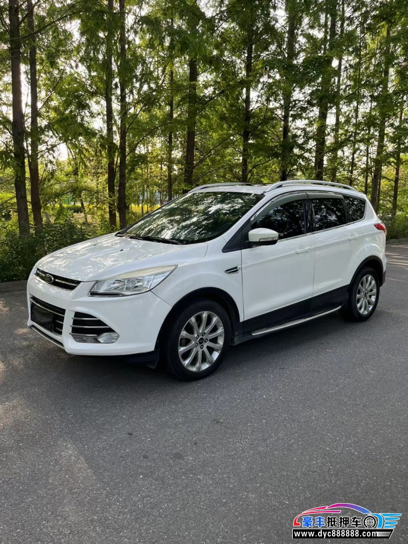 15年福特翼虎轿车抵押车出售