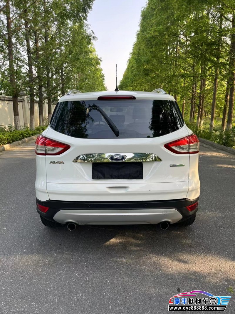 15年福特翼虎轿车抵押车出售