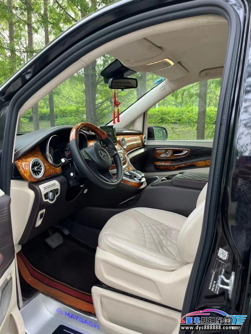 20年奔驰V级MPV抵押车出售