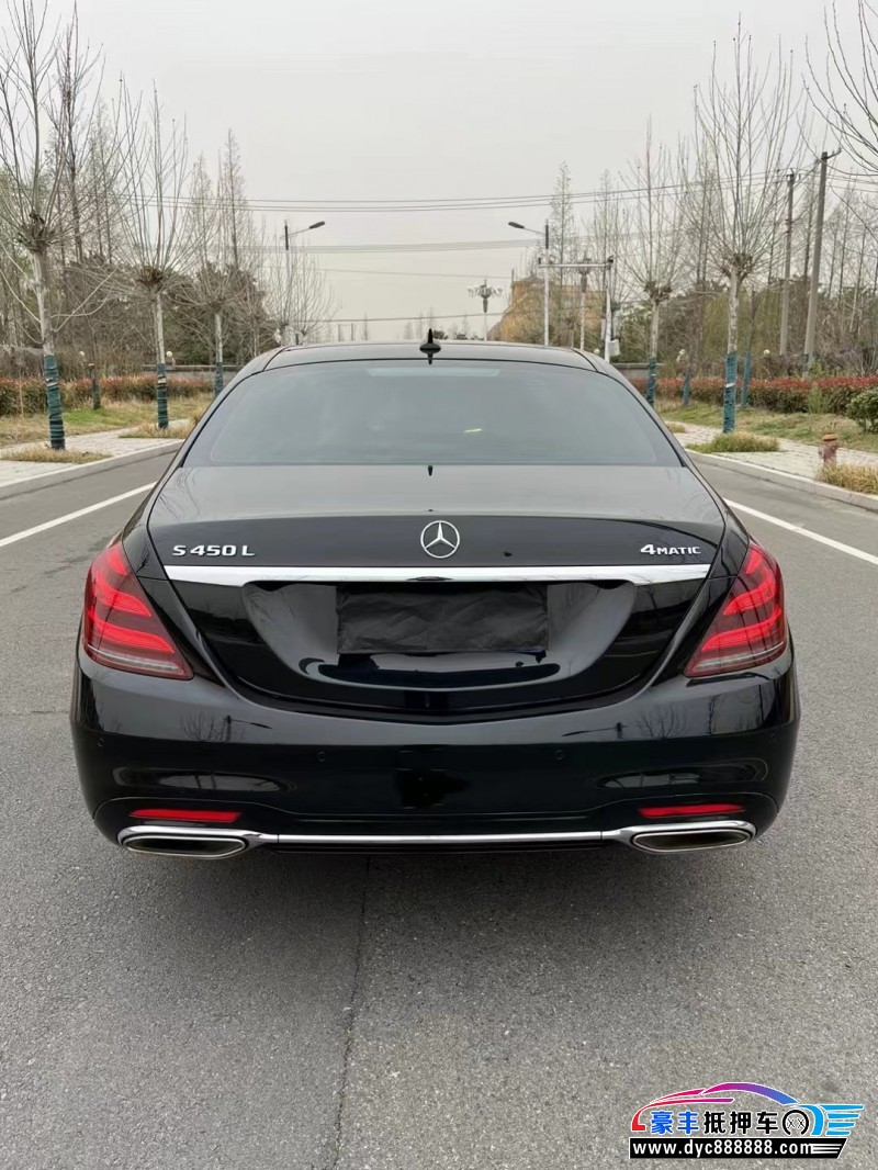 18年奔驰S级轿车抵押车出售