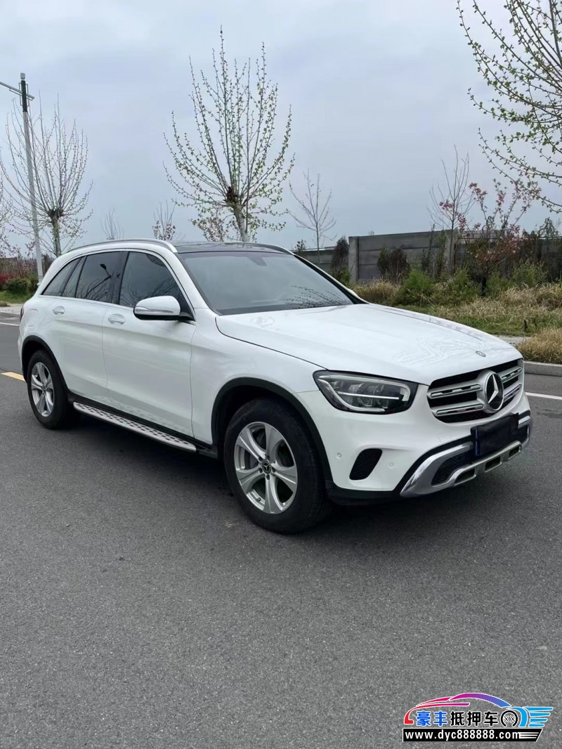 20年奔驰GLC轿车抵押车出售