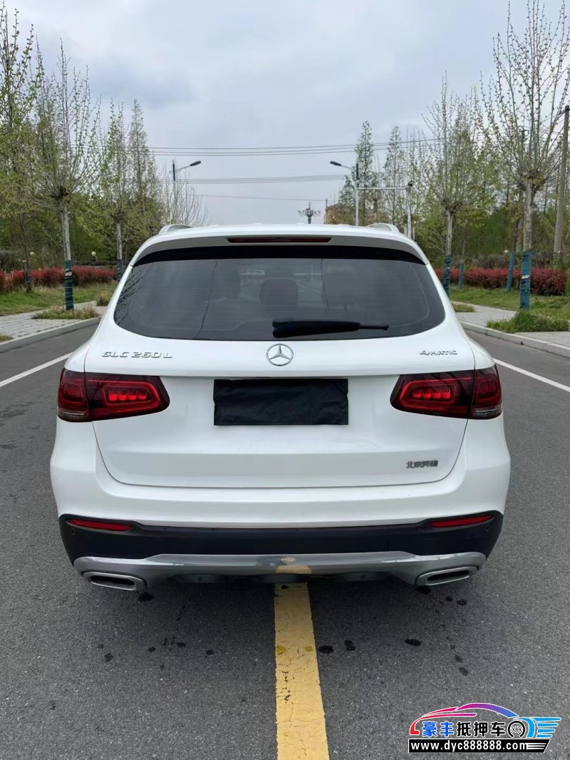 20年奔驰GLC轿车抵押车出售