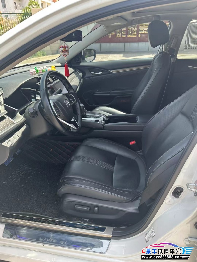 19年本田思域轿车抵押车出售