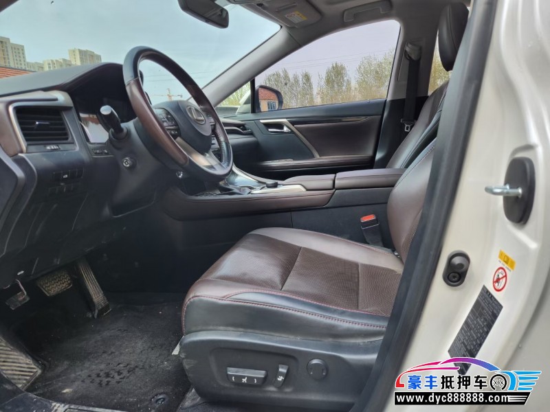 18年雷克萨斯RX轿车抵押车出售