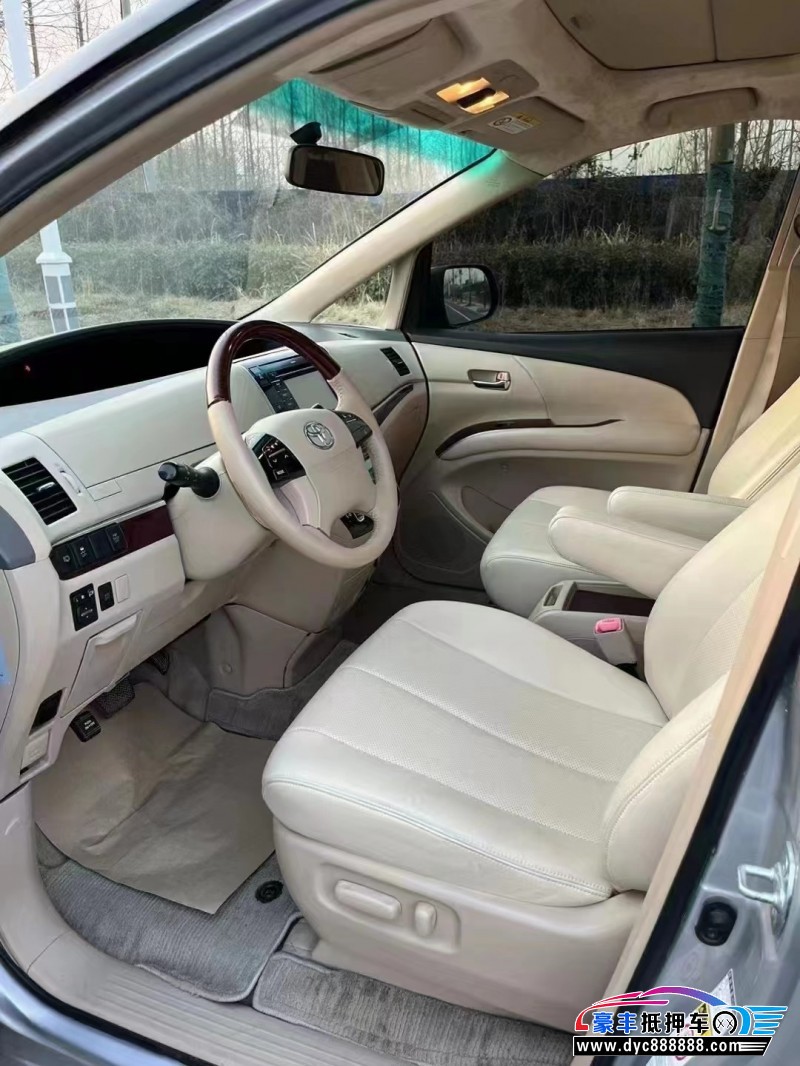 17年丰田普瑞维亚轿车抵押车出售