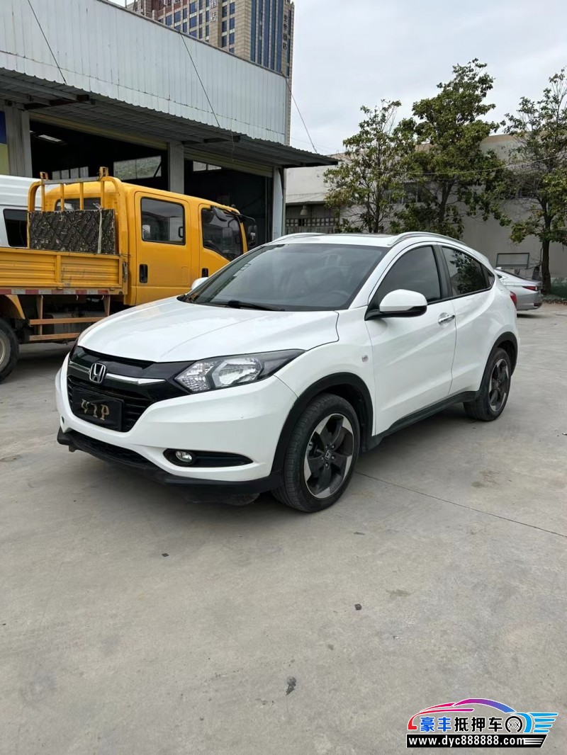 17年本田缤智轿车抵押车出售