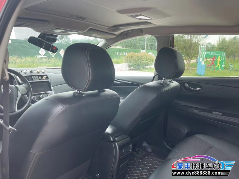 20年日产骐达轿车抵押车出售