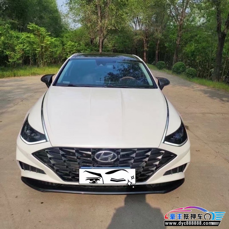 21年现代索纳塔轿车抵押车出售