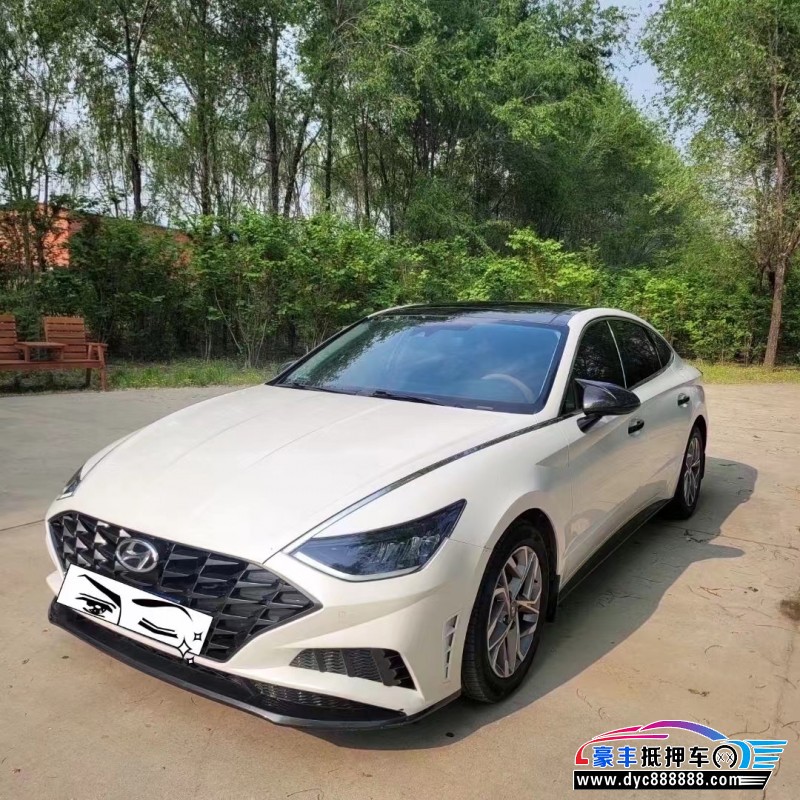 21年现代索纳塔轿车抵押车出售