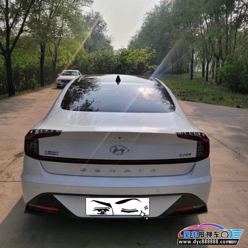 21年现代索纳塔轿车抵押车出售