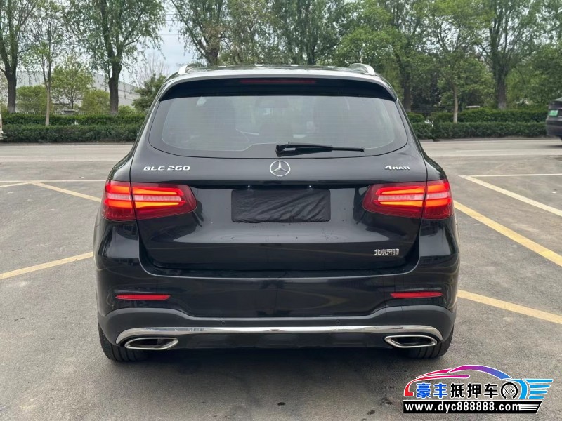 18年奔驰GLC轿车抵押车出售