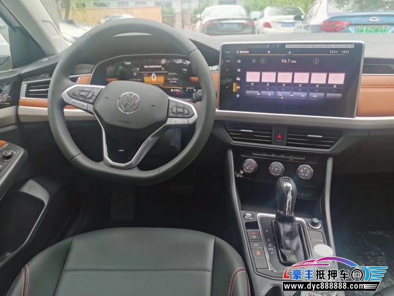 23年大众宝来轿车抵押车出售