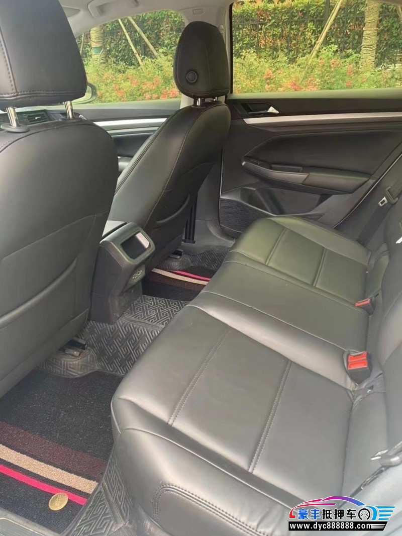 22年大众宝来轿车抵押车出售