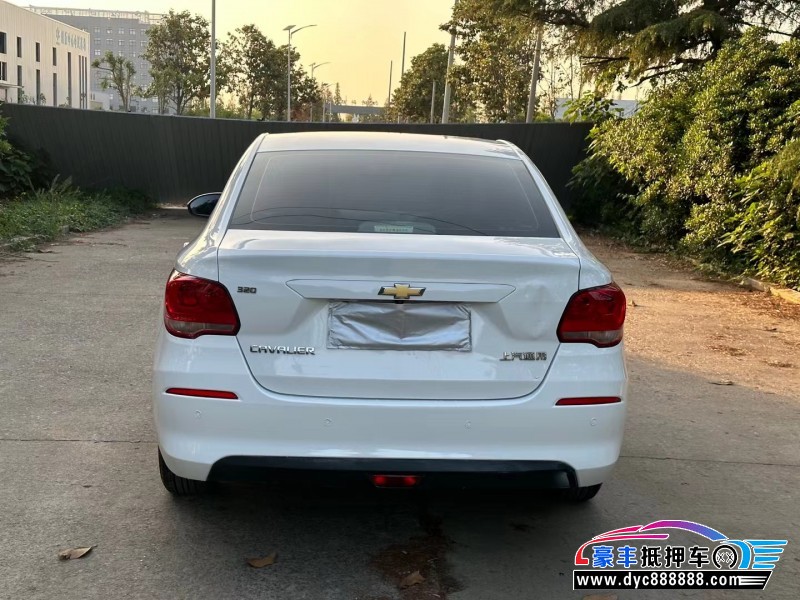 19年雪佛兰科鲁兹轿车抵押车出售