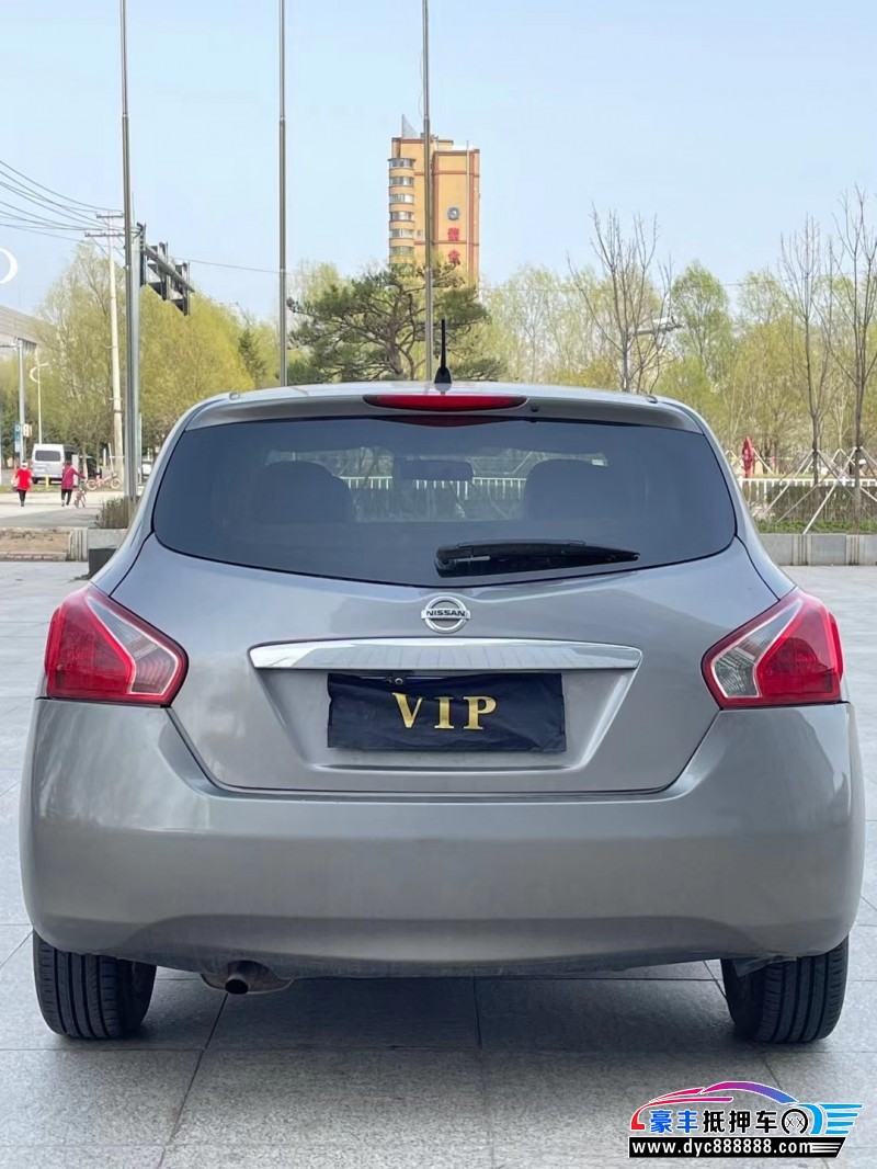 12年日产骐达轿车抵押车出售