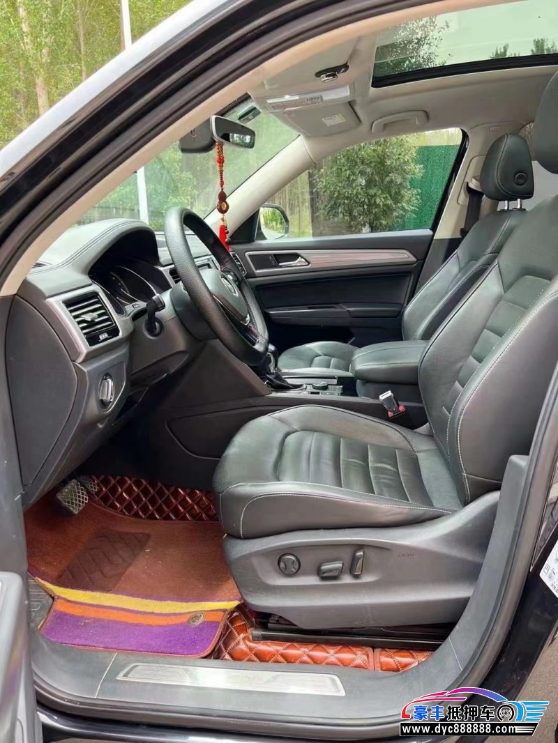 17年大众途昂轿车抵押车出售