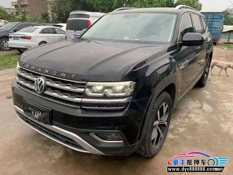 18年大众途昂轿车抵押车出售