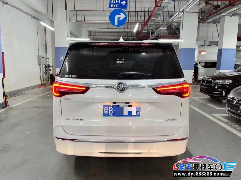 21年别克GL8轿车抵押车出售