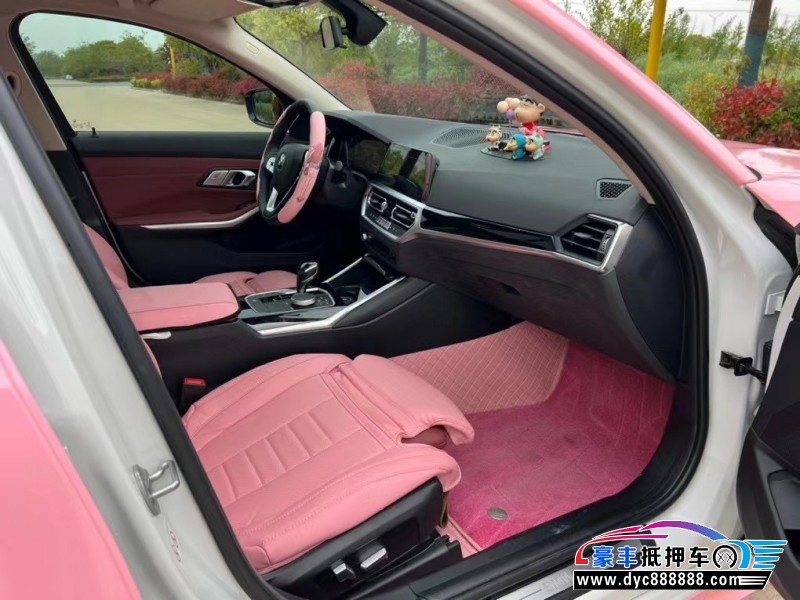 21年宝马3系轿车抵押车出售