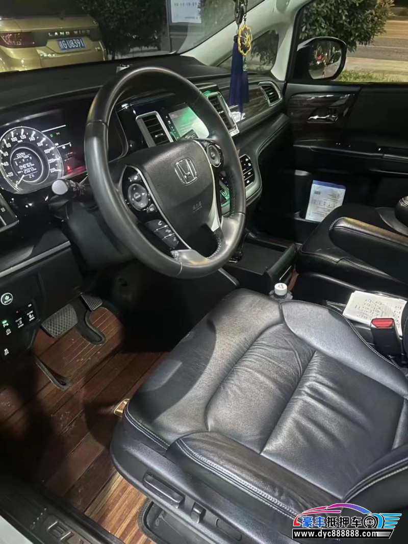 19年本田艾力绅轿车抵押车出售