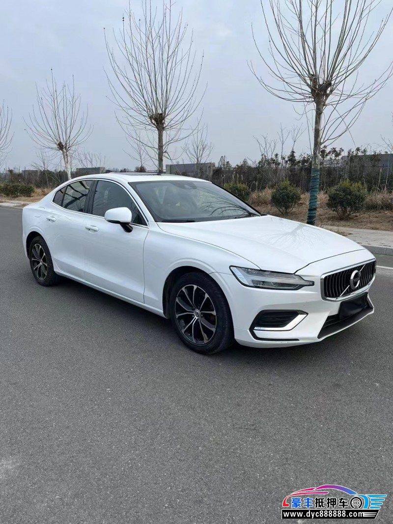 21年沃尔沃S60轿车抵押车出售