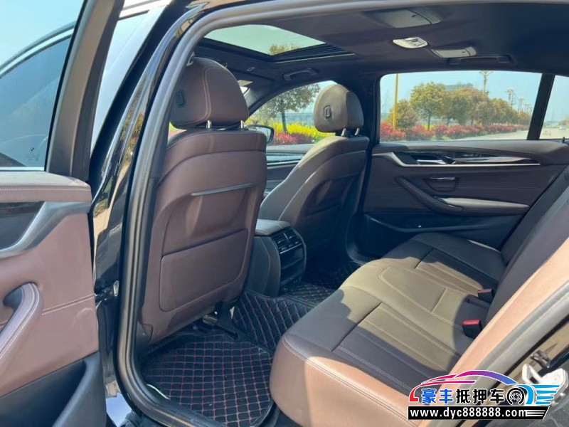 20年宝马5系轿车抵押车出售