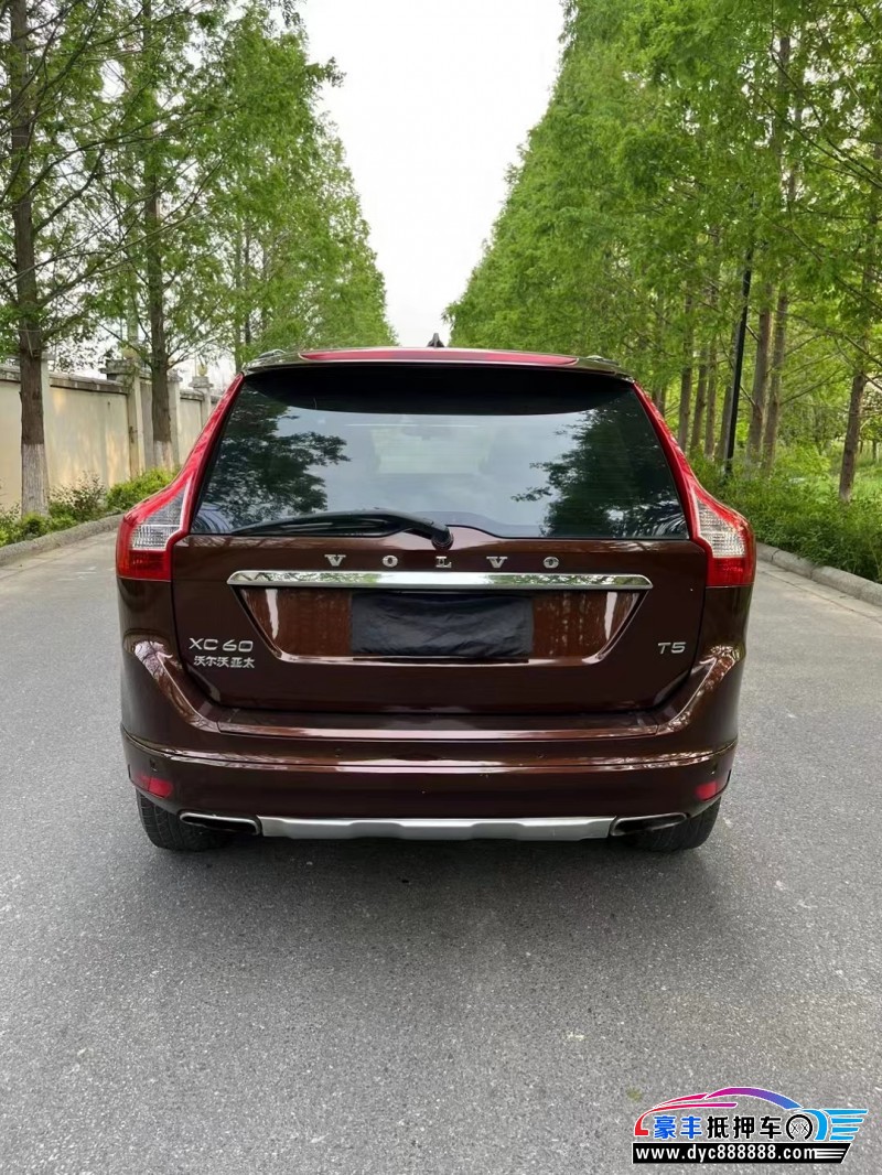16年沃尔沃XC60轿车抵押车出售