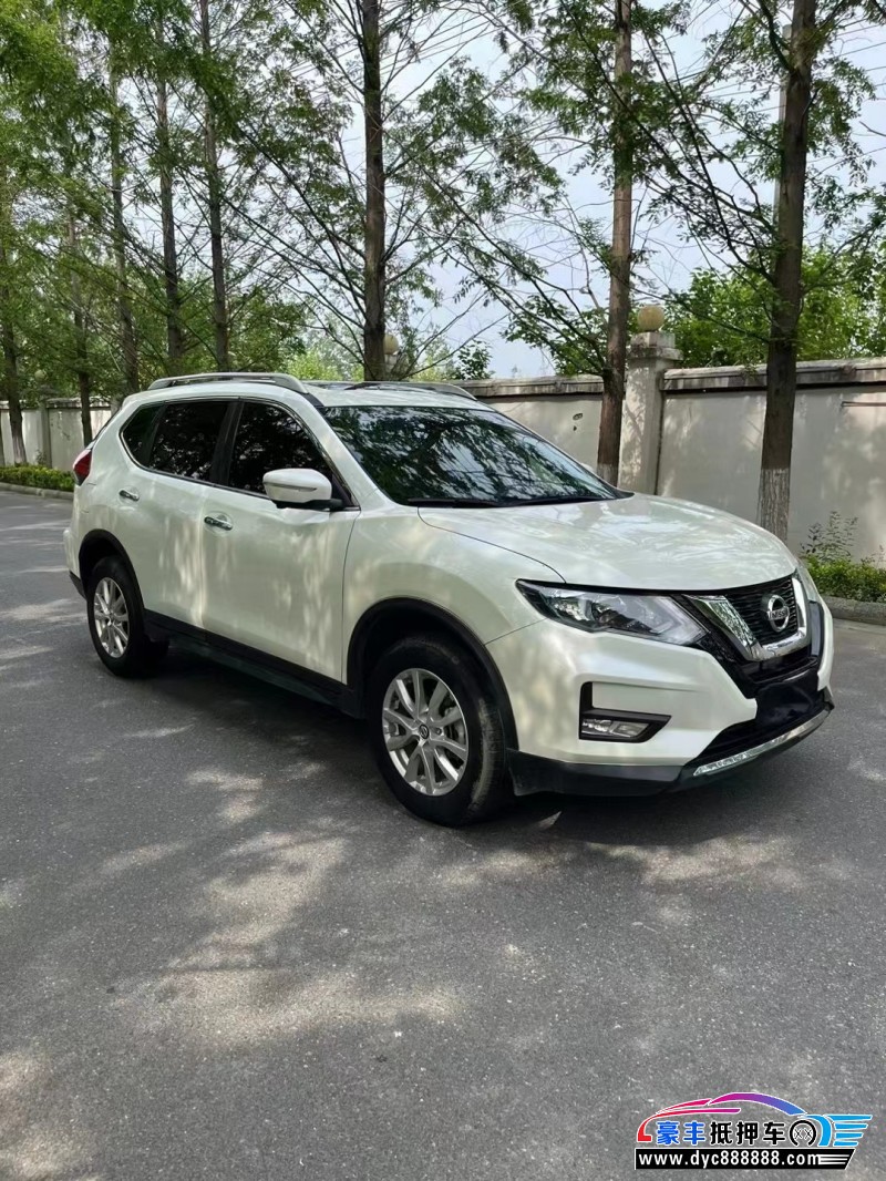 19年日产奇骏轿车抵押车出售