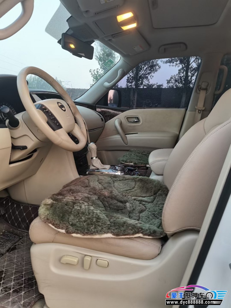 18年日产途乐轿车抵押车出售