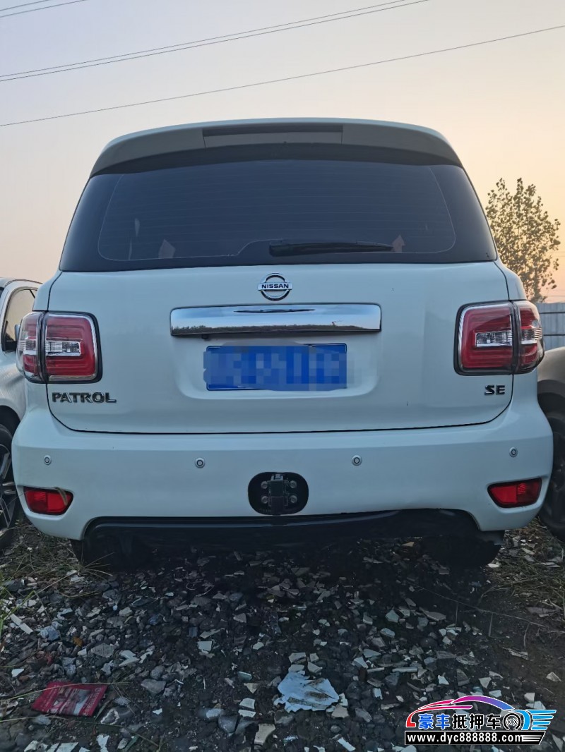 18年日产途乐轿车抵押车出售