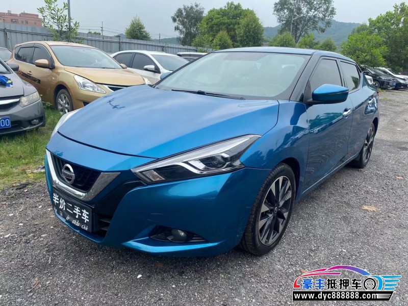 17年日产蓝鸟轿车抵押车出售