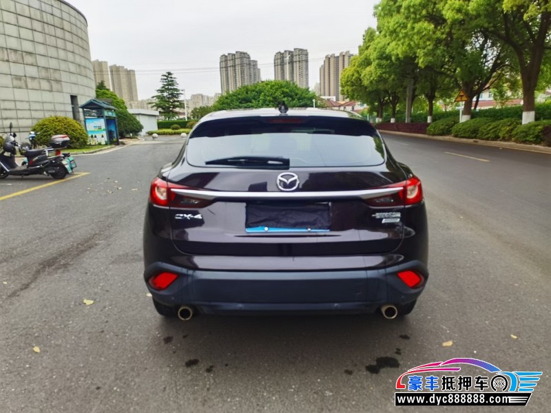 17年马自达CX-4轿车抵押车出售