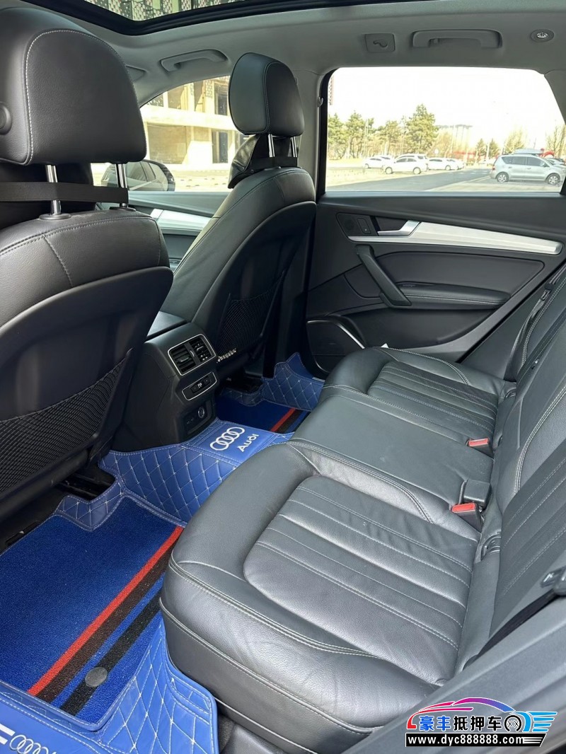 21年奥迪Q5轿车抵押车出售