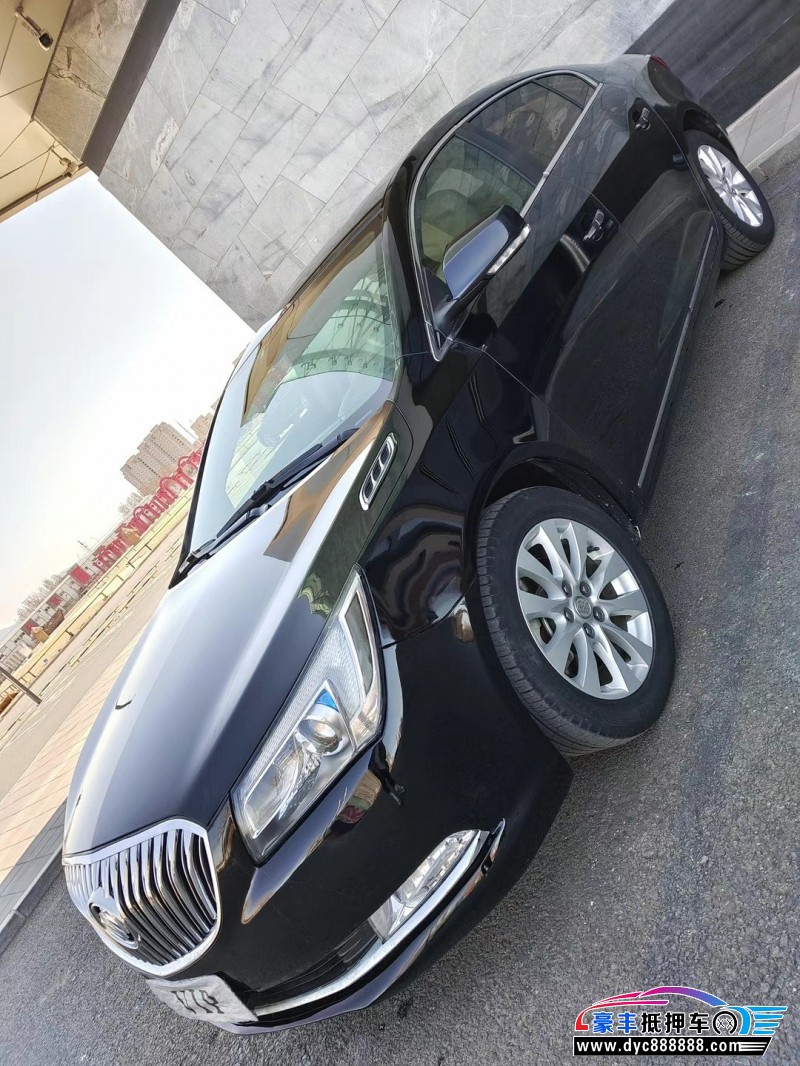 15年别克君越轿车抵押车出售