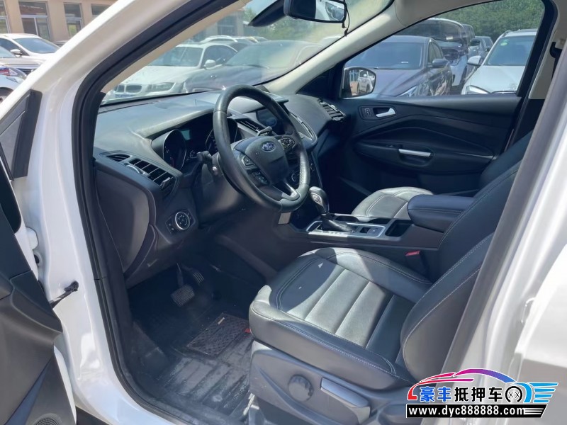 20年福特翼虎轿车抵押车出售