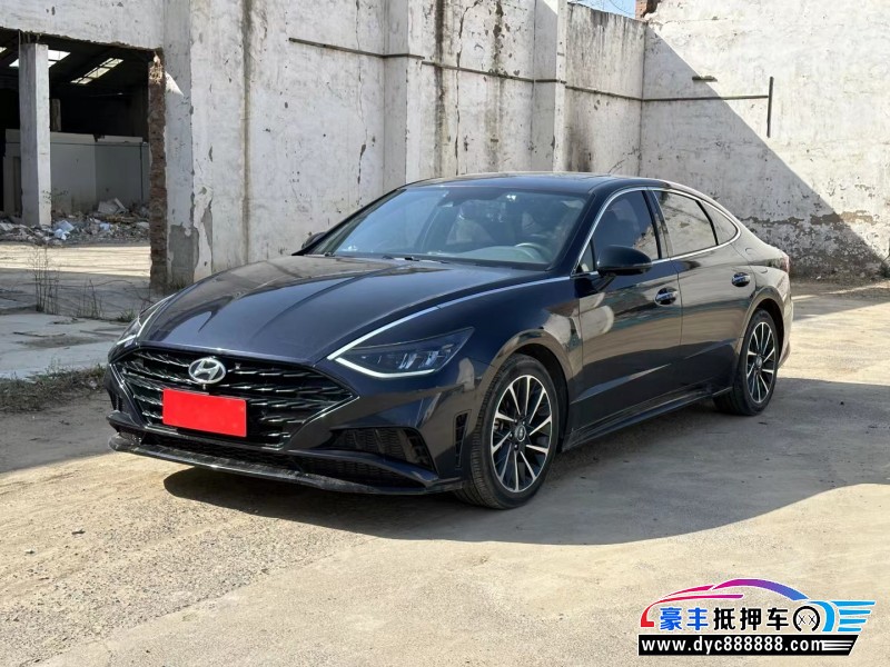 20年现代索纳塔轿车抵押车出售