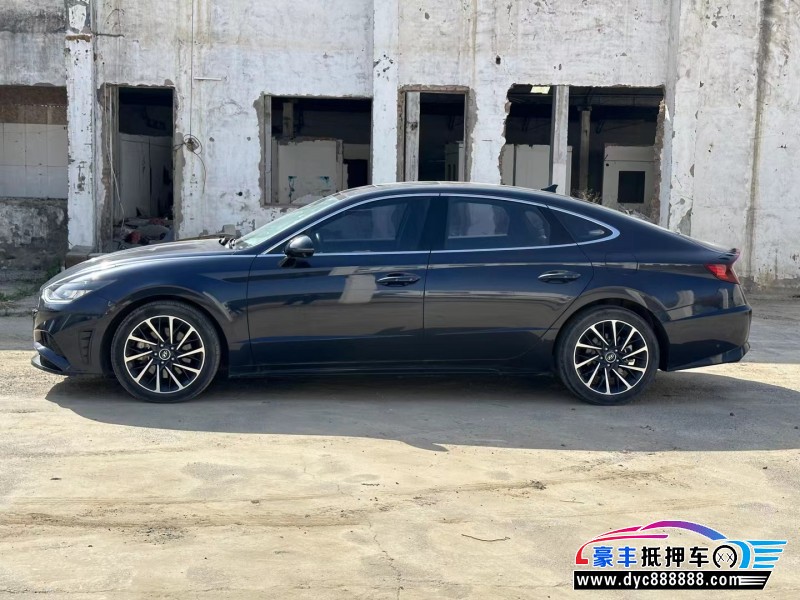 20年现代索纳塔轿车抵押车出售