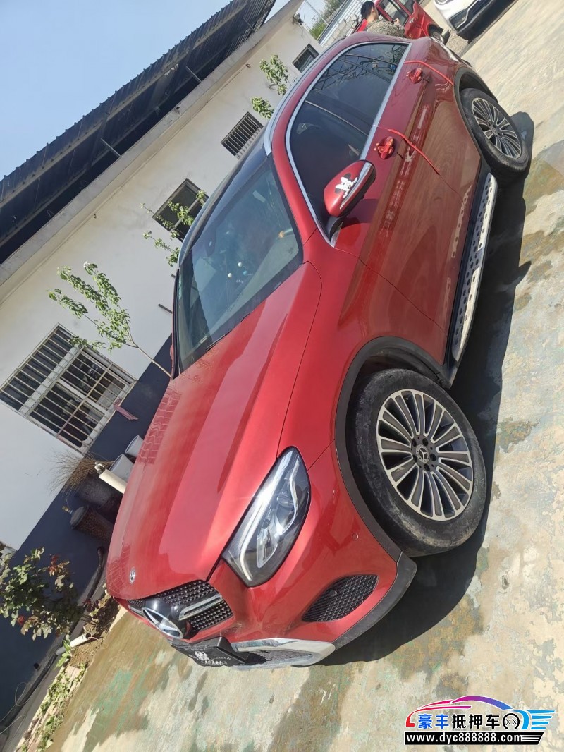 18年奔驰GLCSUV抵押车出售