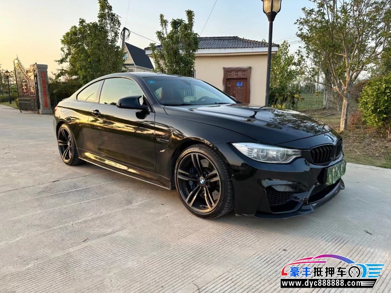 16年宝马M4轿车抵押车出售