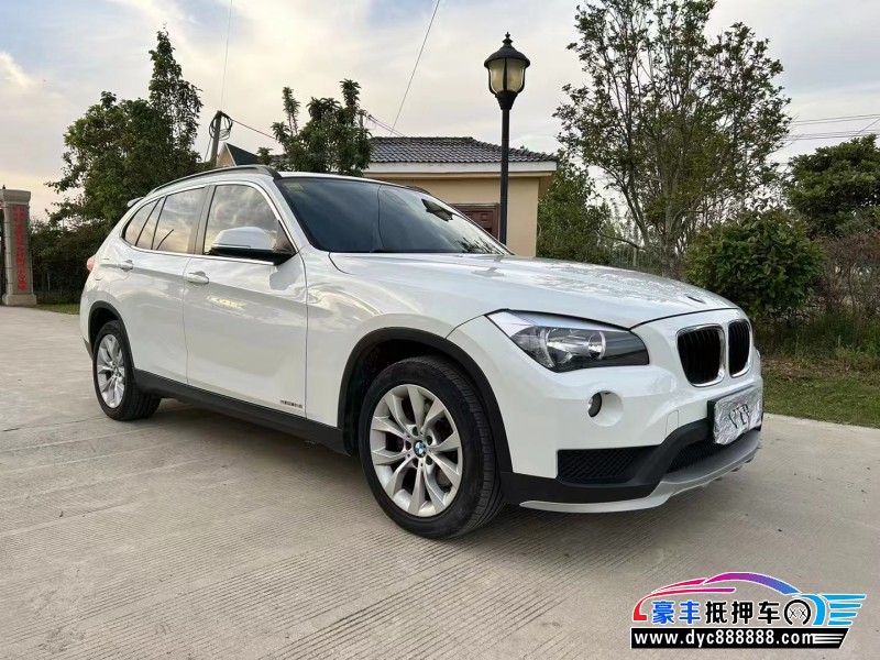15年宝马X1轿车抵押车出售