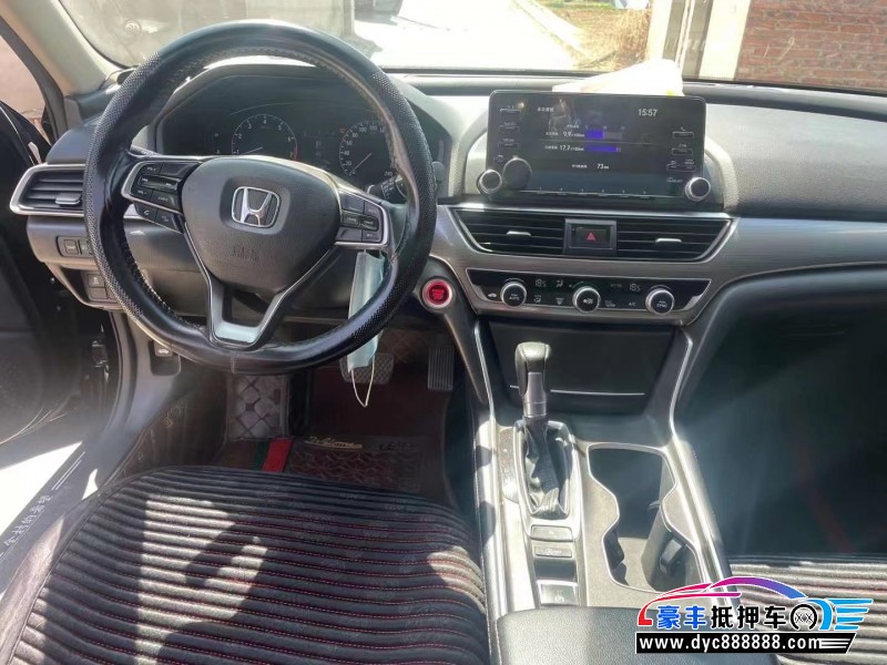 19年本田雅阁轿车抵押车出售
