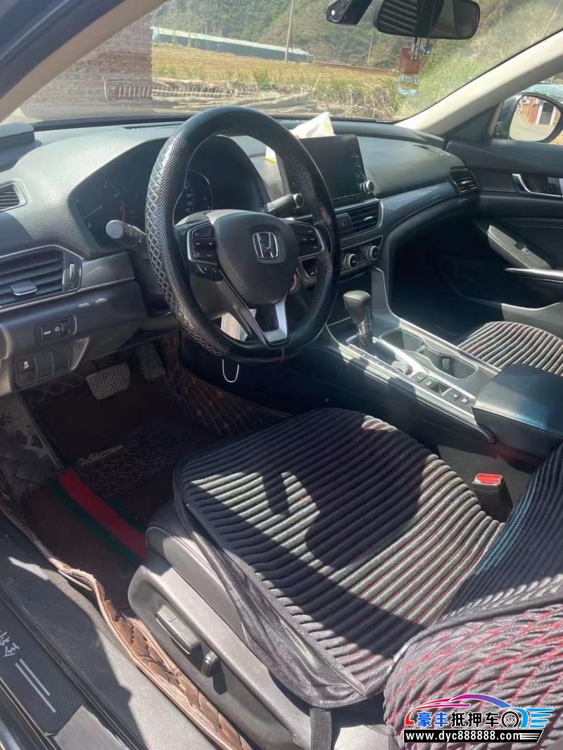 19年本田雅阁轿车抵押车出售