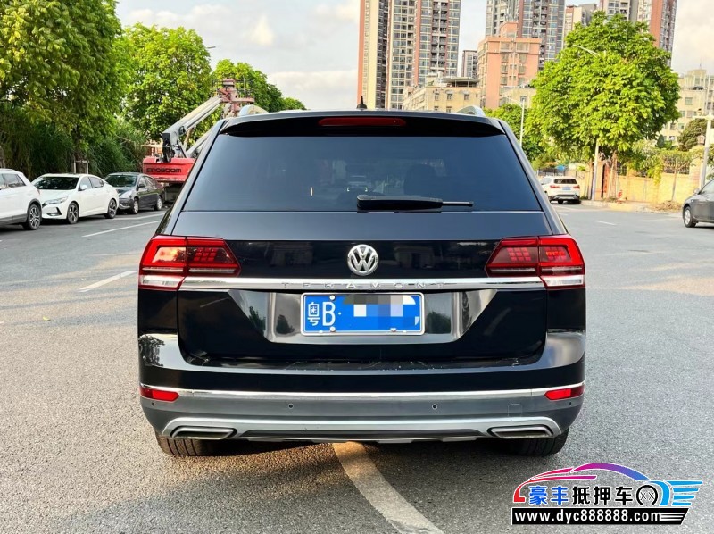 18年大众途昂轿车抵押车出售