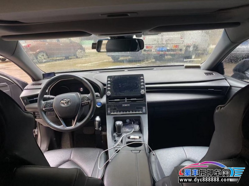 22年丰田亚洲龙轿车抵押车出售